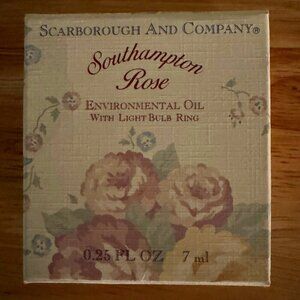 NIB Scarborough and Company Southampton Rose Environmental Oil & Light Bulb Ring